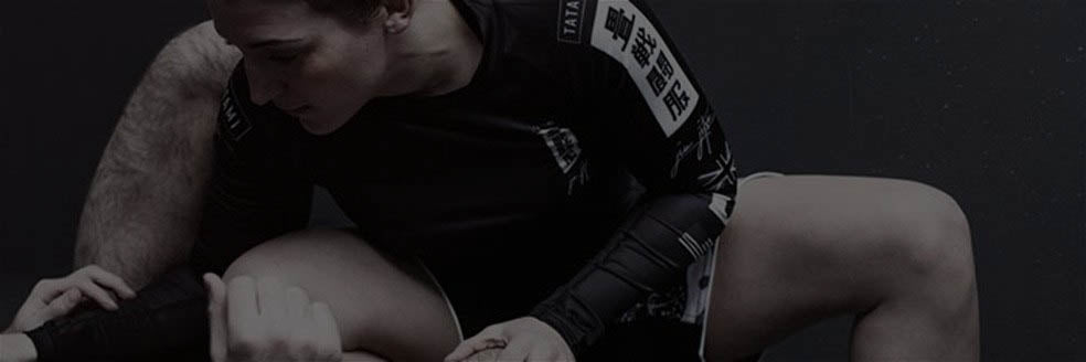RASH GUARDS FOR WOMEN