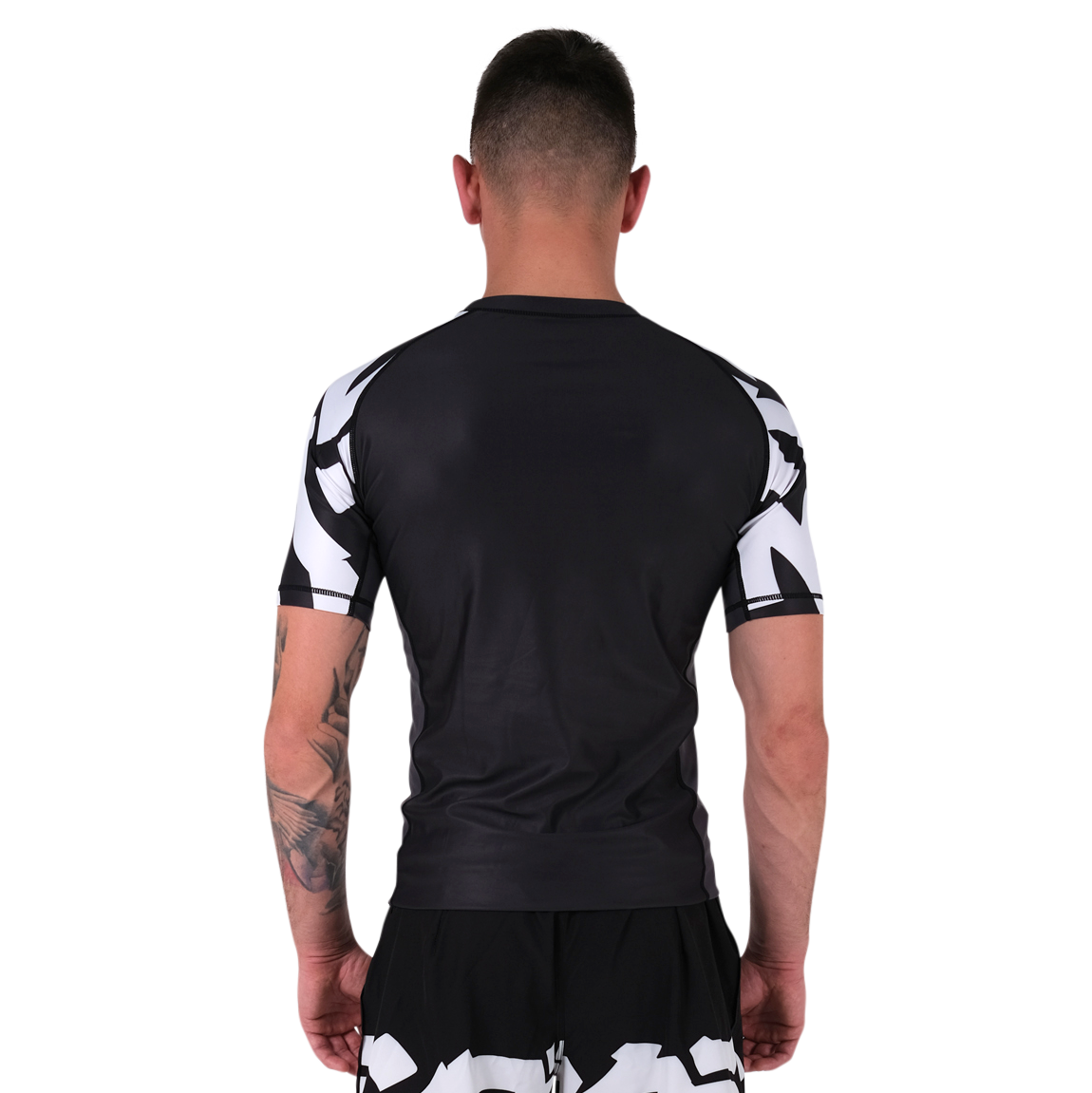 Baka Rash Guard